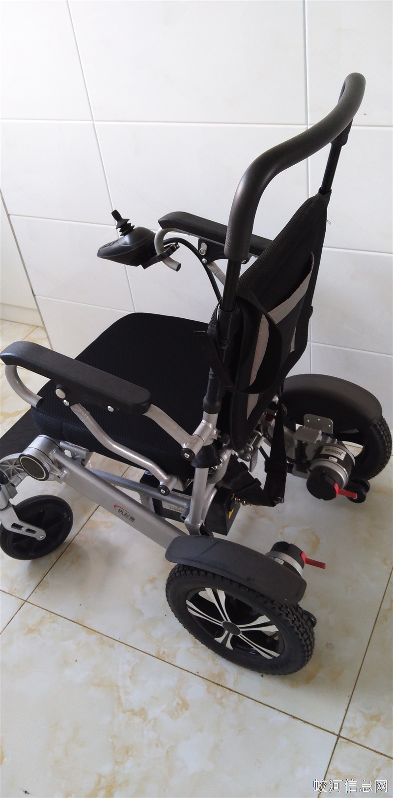 二手折叠电动轮椅，平衡车，都是新的