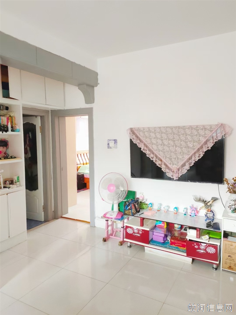 蛟河大街    5楼  2室一厅 58平方